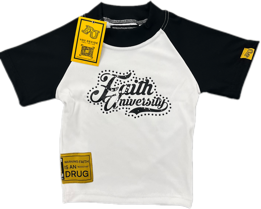 "essentials" crop top